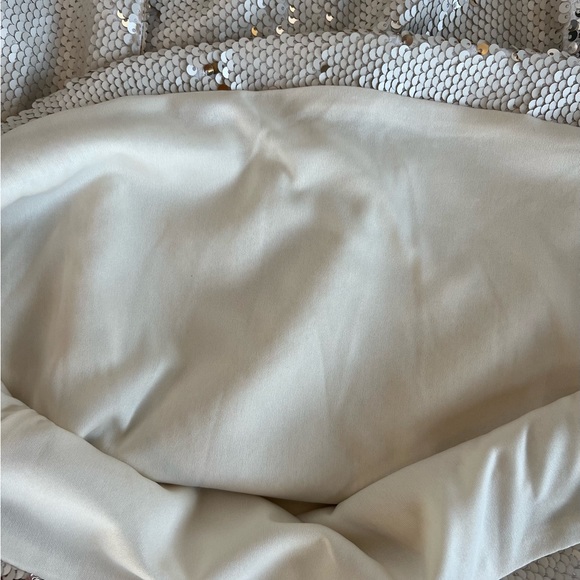 TABARONI CASHMERE Sequined Top, Fully Lined, Made in Italy. - Picture 6 of 9